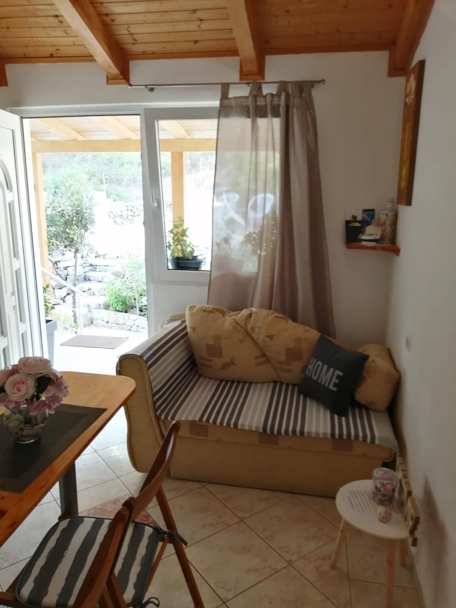 Mala Basina -Maslina Lägenhet Vrbanj Exteriör bild